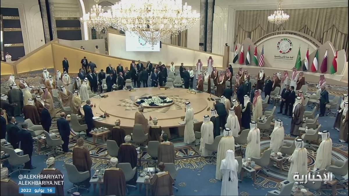 بن‌سلمان: ایران با کشورهای منطقه همکاری کند