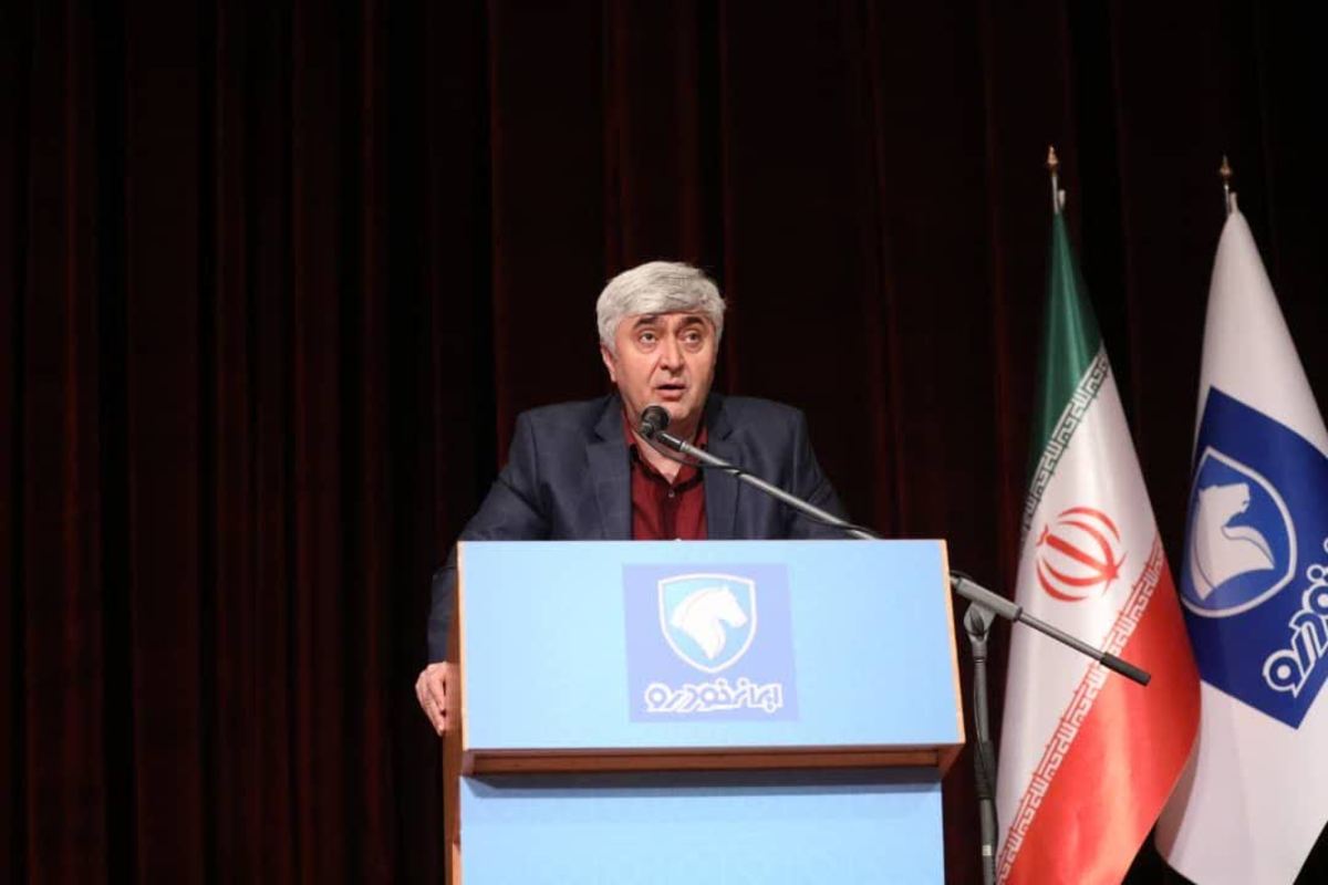 خطیبی: منافع سهامداران را با تولید اقتصادی و سودآور ضمانت می‌‌کنیم