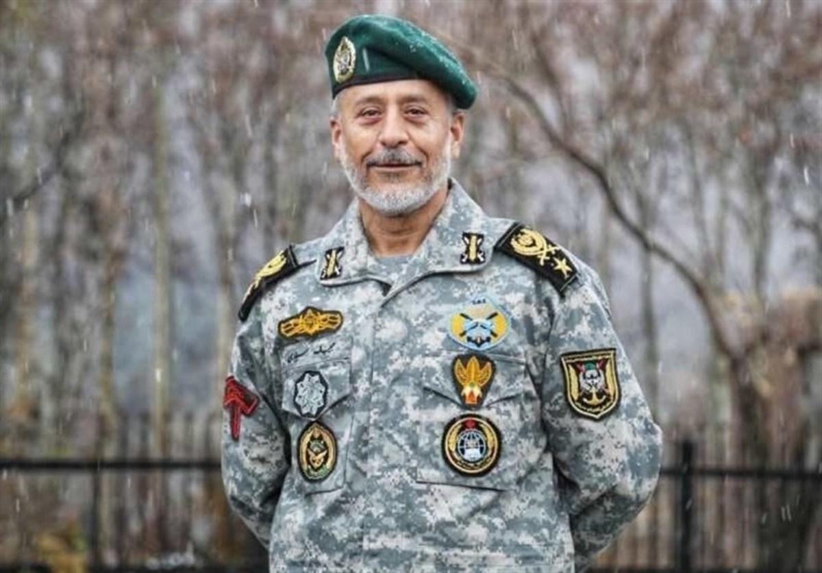 دریادار سیاری: هرگونه تعرض به ایران بی‌پاسخ نمی‌ماند