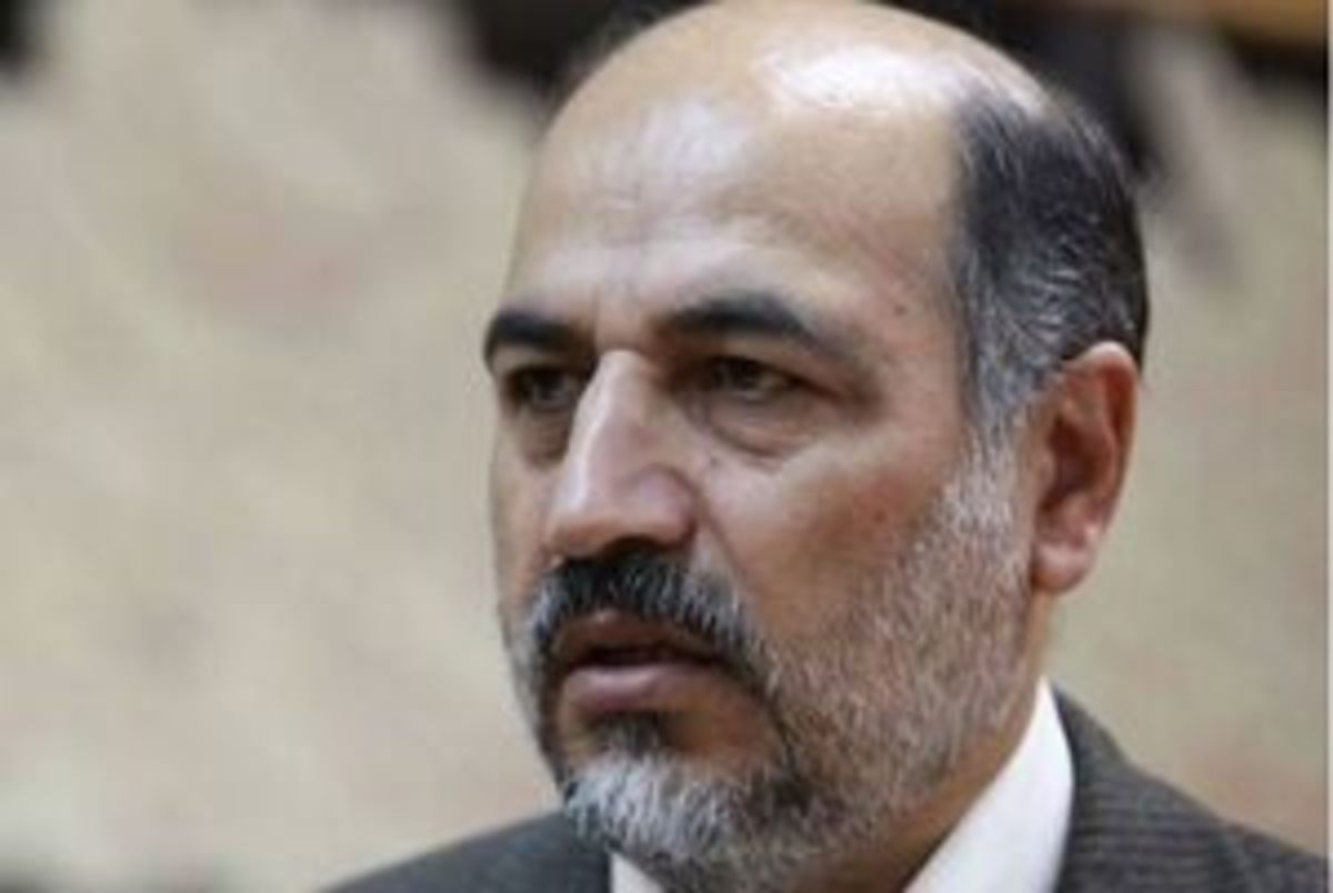 نمی‌دانم چرا تمام عالم بسیج شده‌اند که استیضاح فاطمی‌امین متوقف شود