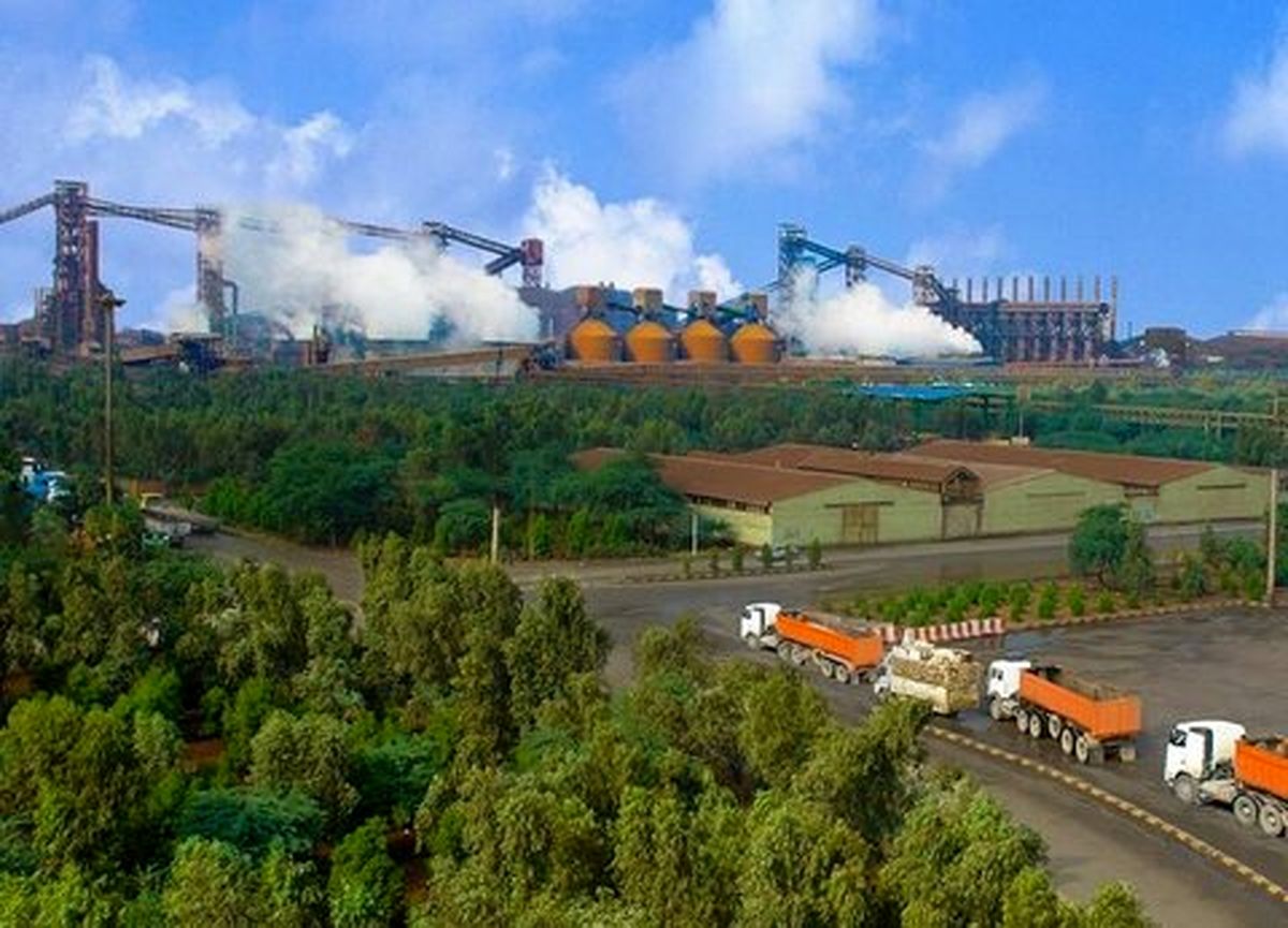 اعطای نشان طلایی اجلاس جامع مدیریت برتر توسعه و کسب و کار به فولاد خوزستان