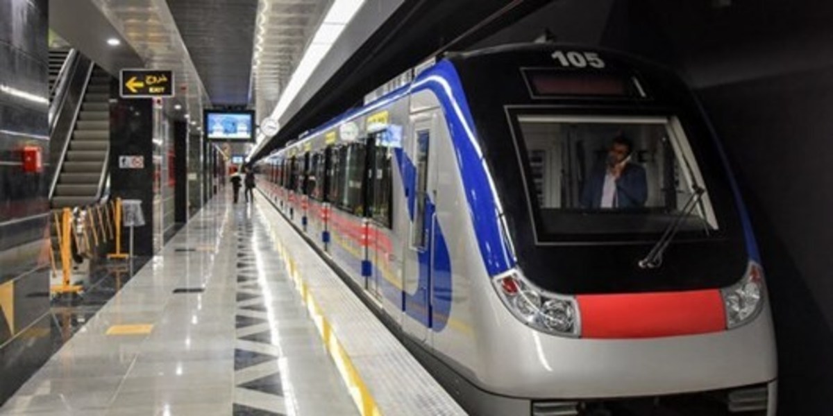 ساعت کاری مترو تهران تا ساعت ۲۴ افزایش یافت