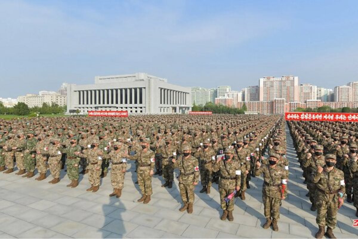 ۱۰۰ هزار داوطلب کره شمالی آماده اعزام به جنگ اوکراین هستند