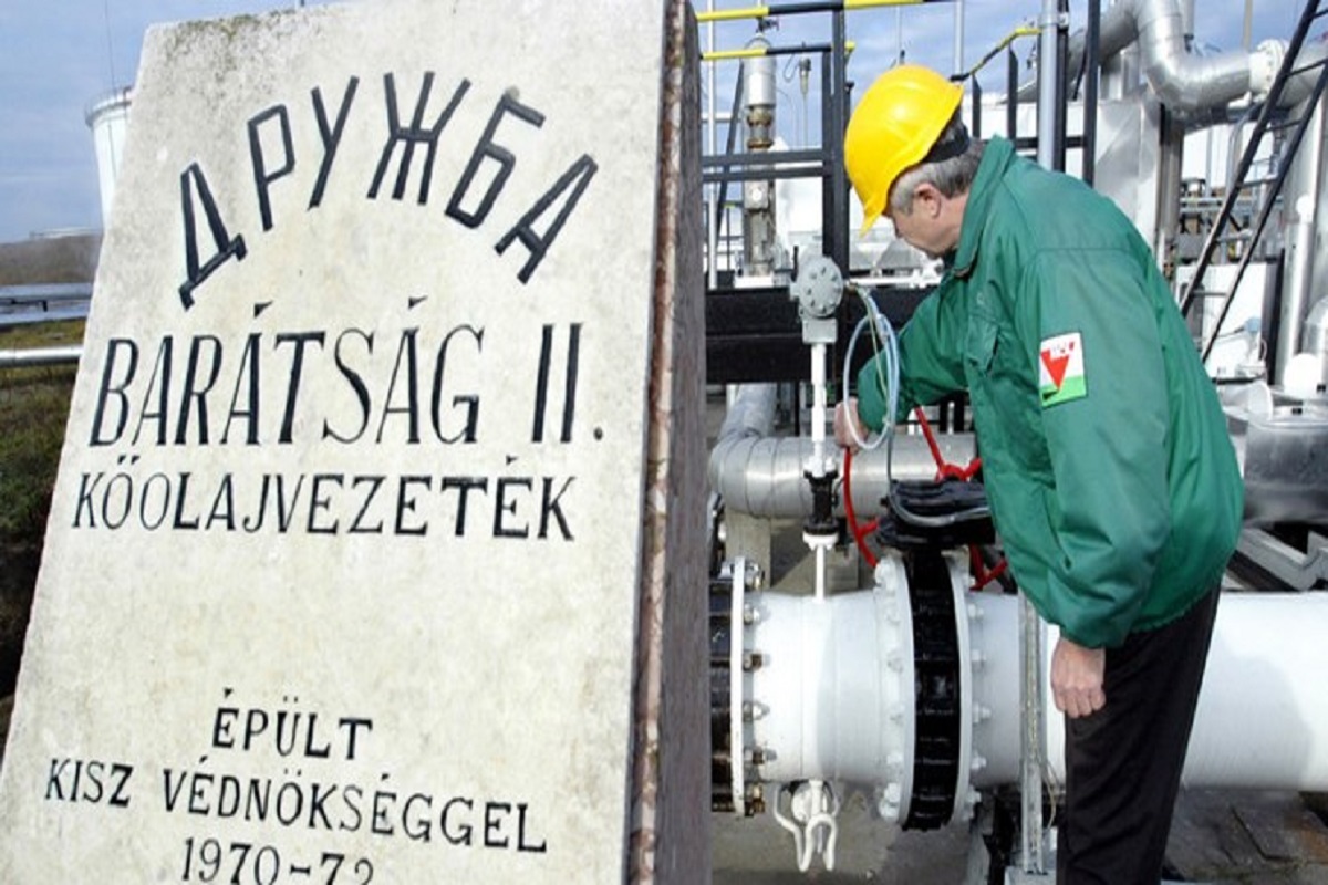 صادرات نفت روسیه از طریق خط لوله دروژبا به اتحادیه اروپا متوقف شد