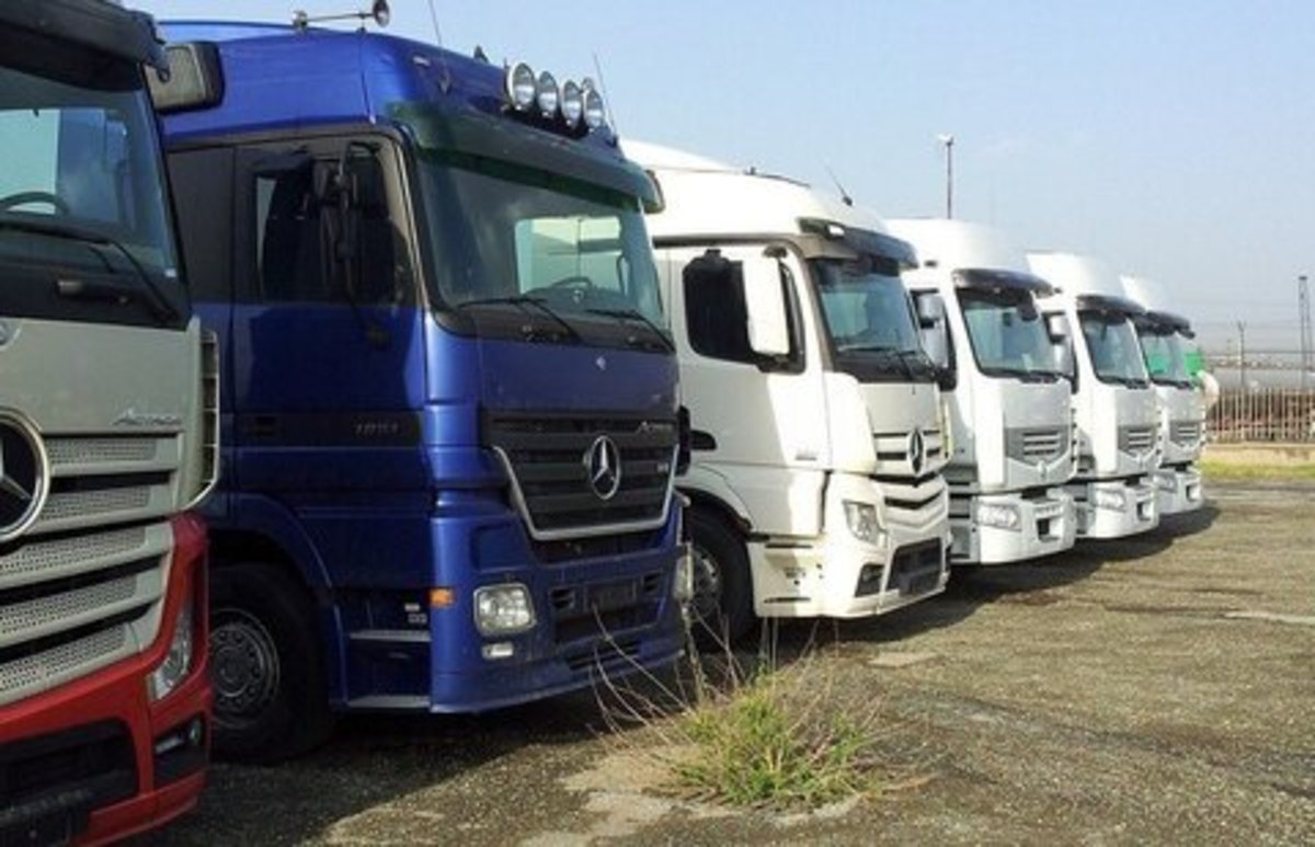 بخشنامه دفتر واردات در خصوص ارائه گواهی اسقاط برای ترخیص کامیون های وارده لغو شد
