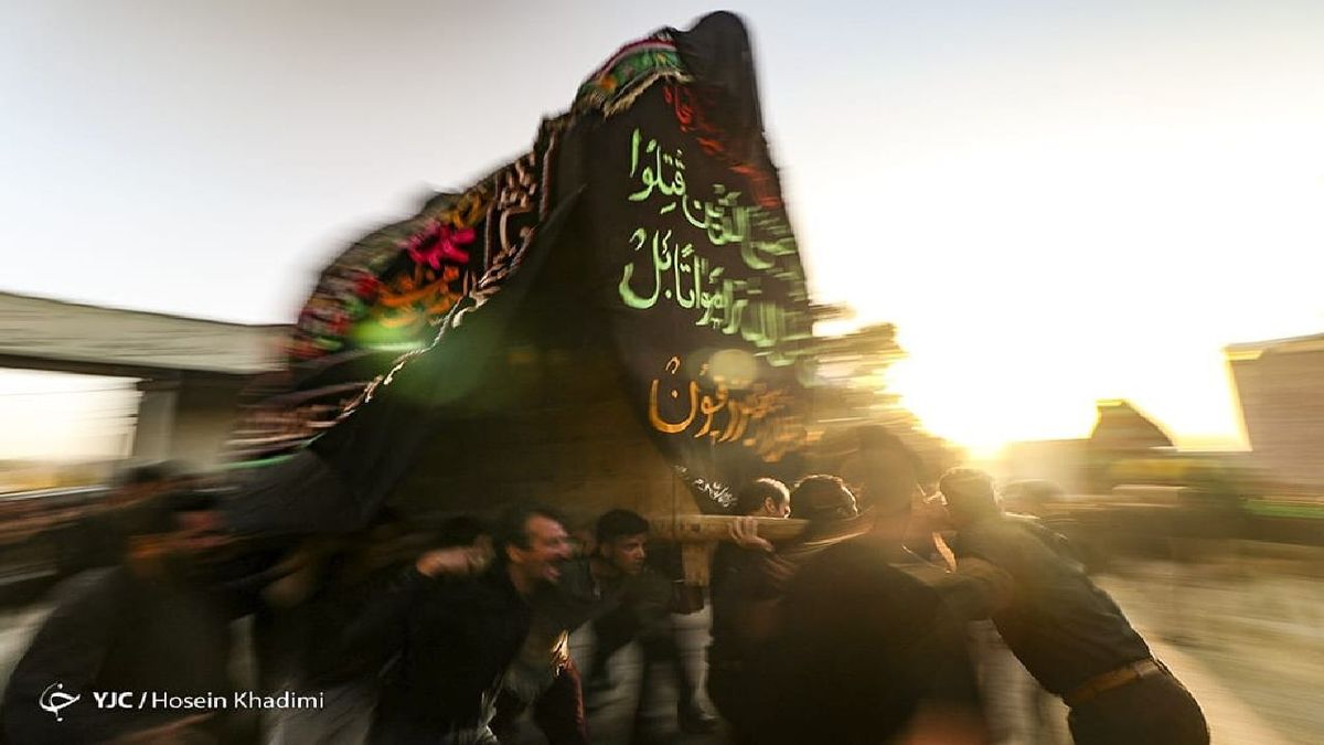 «نخل گردانی» آیین عزاداری مردم یزد