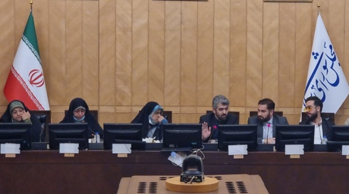 رشد و پیشرفت جامعه و کشور امکان ندارد مگر با مشارکت آحاد جامعه و مدیریت گروهای مردمی