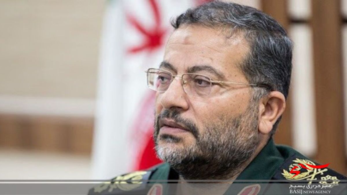 پزشکان، سربازان خط مقدم جبهه سلامت هستند