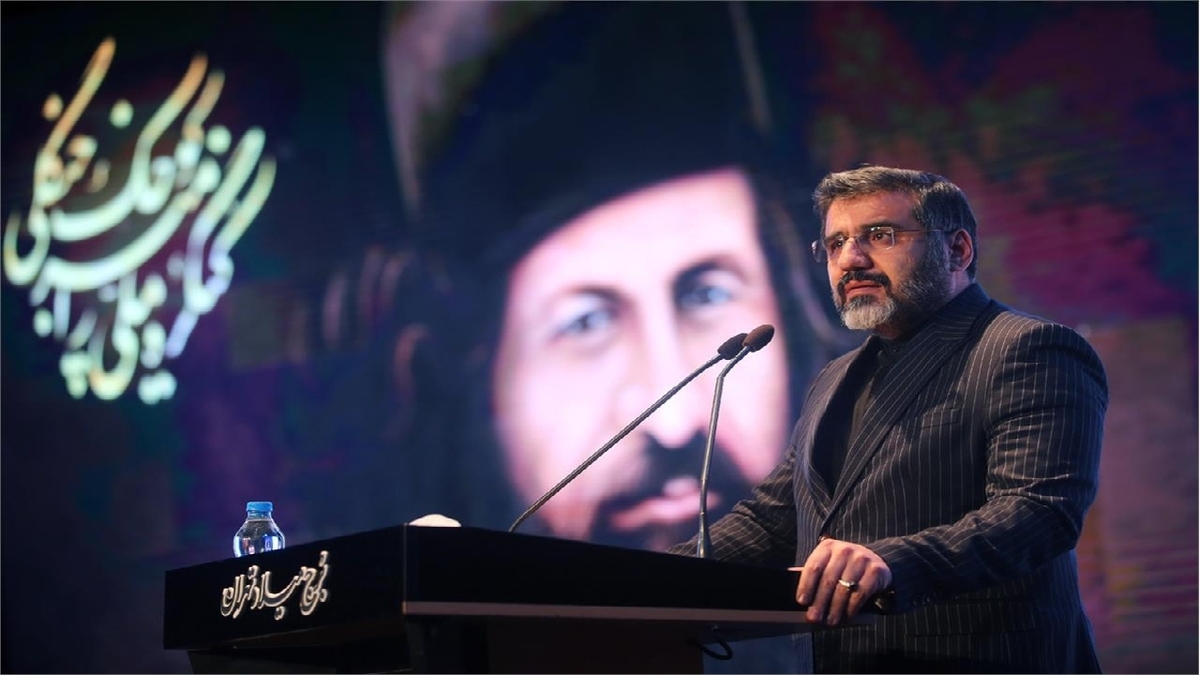 وزارت فرهنگ اهتمام ویژه ای نسبت به تکریم بزرگان تاریخ دارد