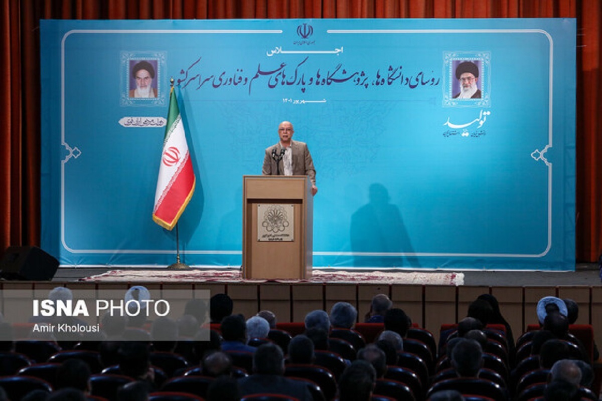 اراضی دانشگاه‌ها متعلق به نسل‌های آتی است/عمده‌ترین چالش بازگشایی دانشگاه‌ها خوابگاه است