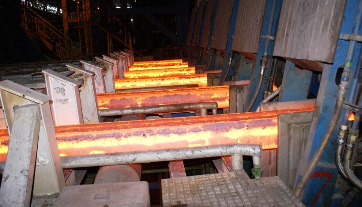 فولادسازی برای تولید شمش ۲۵۰ در ۳۶۰ آماده می شود/اشتغالزایی برای ۷۰۰ نفر در معدن زغال سنگ خمرود فراهم می‌شود