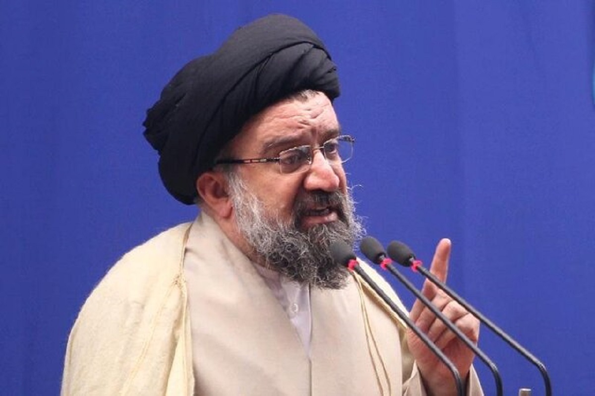 مذاکره کنندگان ذره ای به دشمن باج نخواهند داد