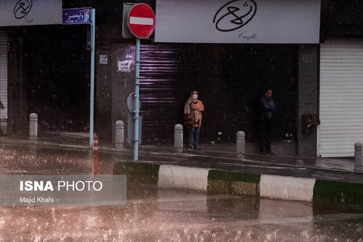 رگبار باران در ۹ استان/ نفوذ گرد و غبار به ۸ استان