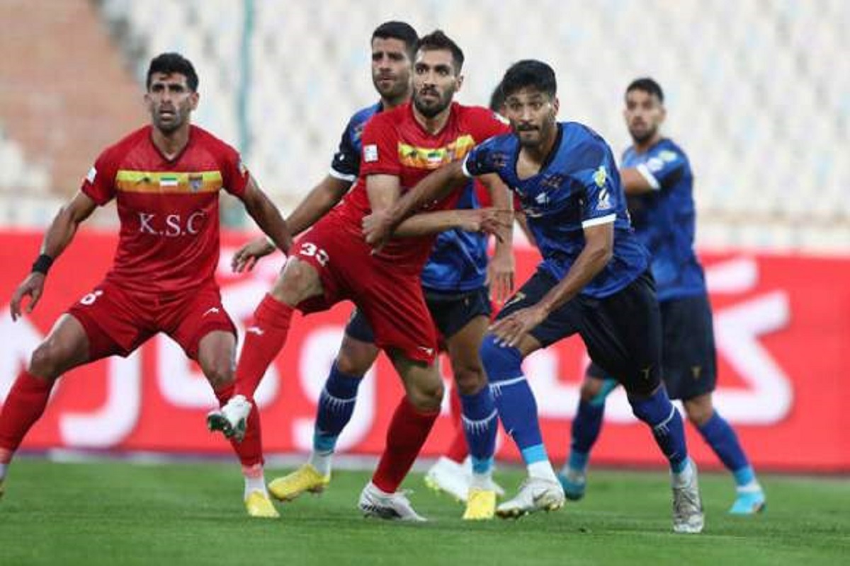 تساوی استقلال مقابل شاگردان نکونام