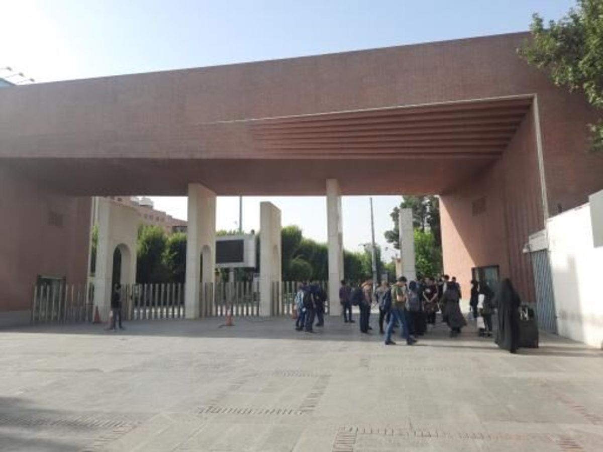 آزادی ۲ دانشجوی دیگر دانشگاه شریف