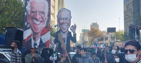 راهپیمایی باشکوه ایرانی‌ها در یوم‌الله ۱۳ آبان