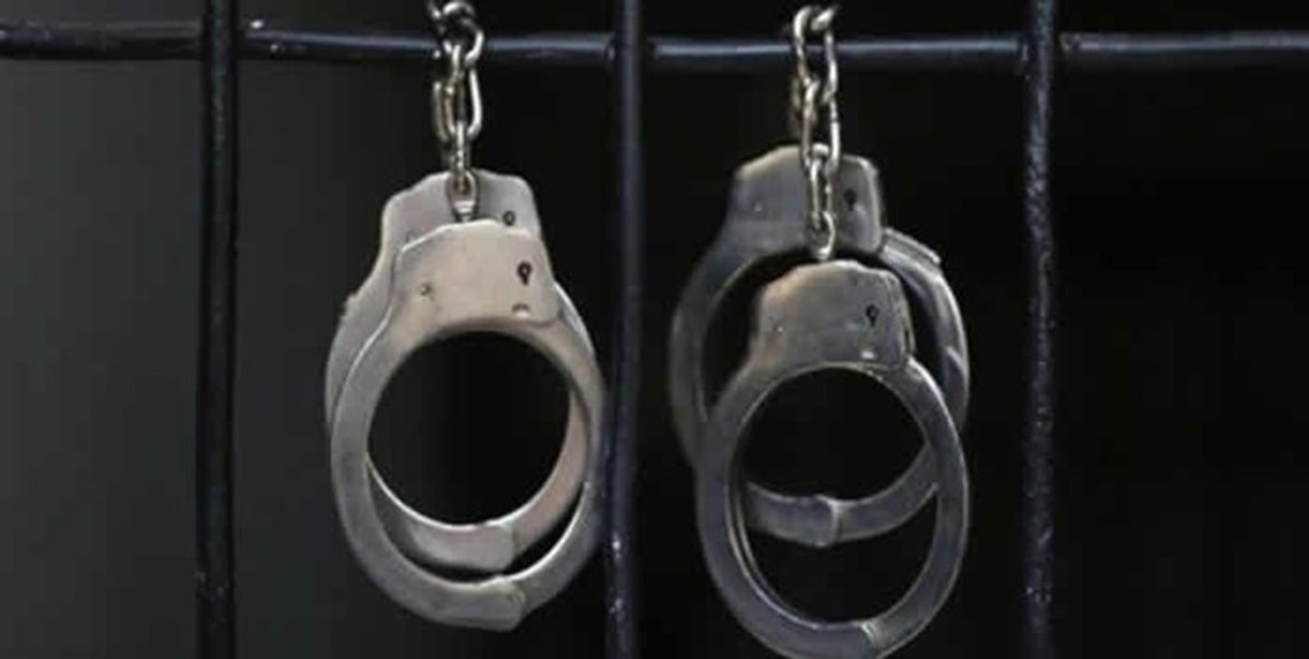 دستگیری 2 تروریست مسلح در سراوان