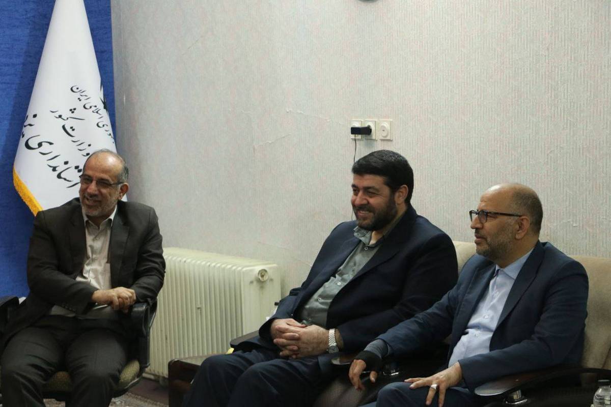 نوسازی ناوگان امدادی هلال‌احمر در گرو حمایت دولت و مجلس است