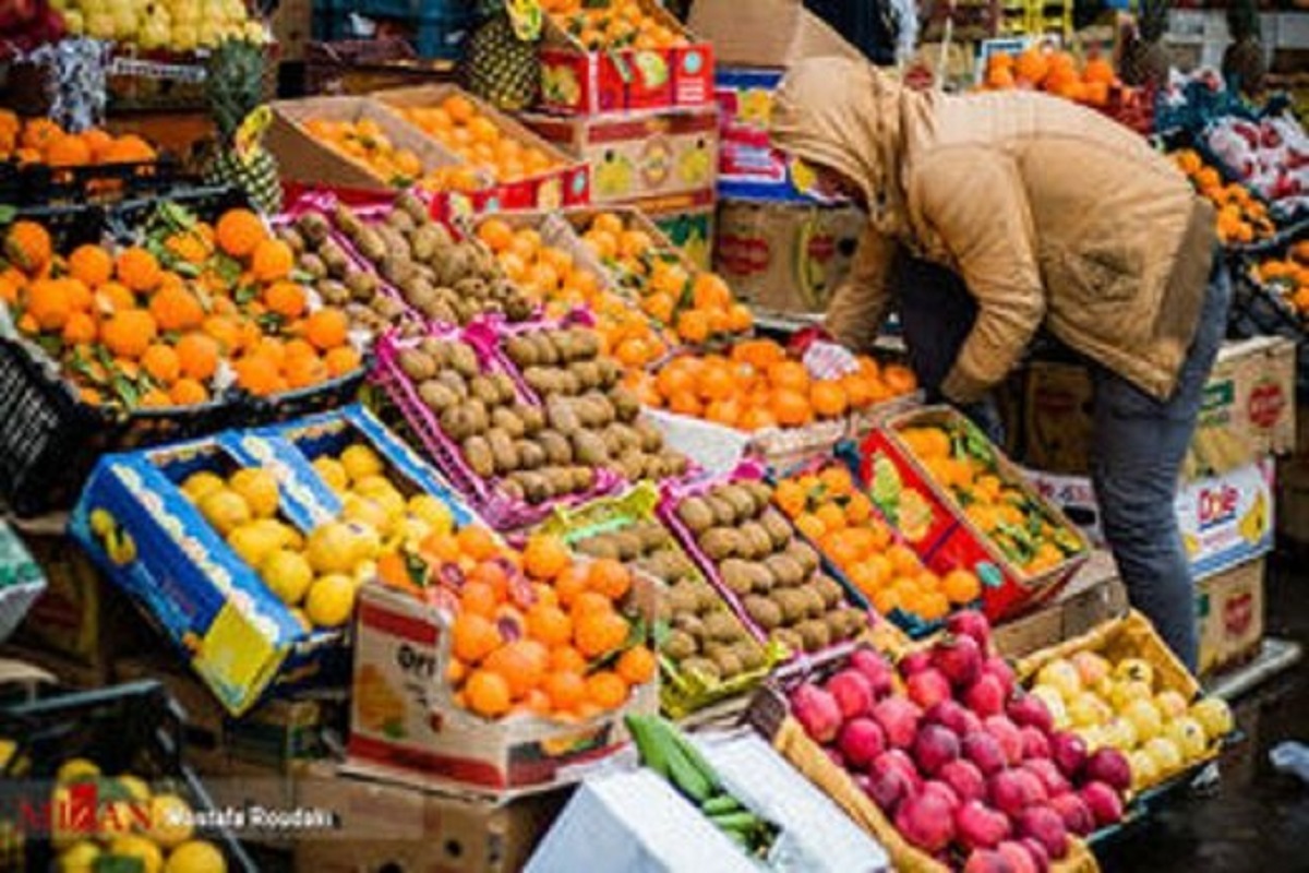 میوه برای شب یلدا گران می‌شود؟/ گلابی در سبد محصولات لاکچری!