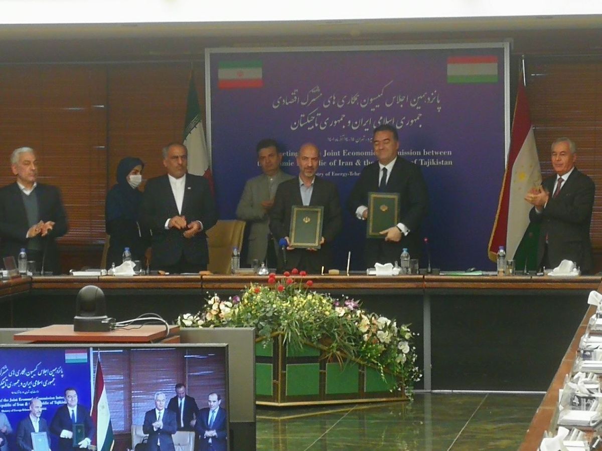 امضای ۲۵ سند همکاری مشترک بین ایران و تاجیکستان