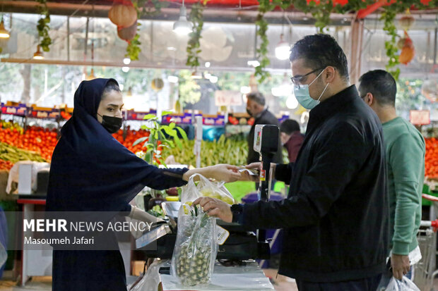 میوه و آجیل شب یلدا با قیمت مناسب تامین است/مرغ باز هم گران شد