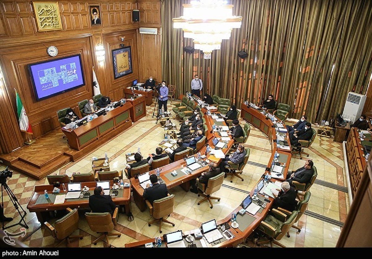 شناسایی ۷ شبه شبکه اخذ رشوه در شهرداری تهران