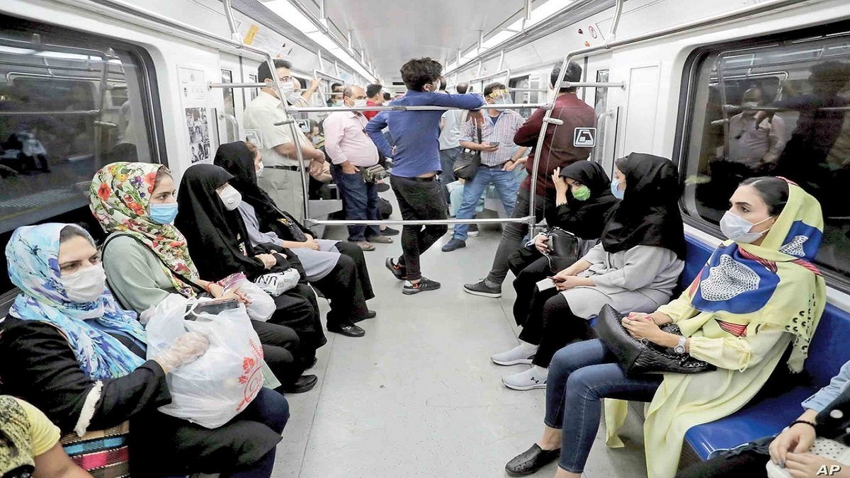 مترو تهران: واگن مخصوص آقایان نداریم