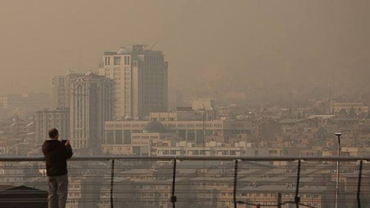 وضعیت آلودگی هوای تهران ۱۴۰۱/۰۹/۰۹؛ هوا ناسالم است