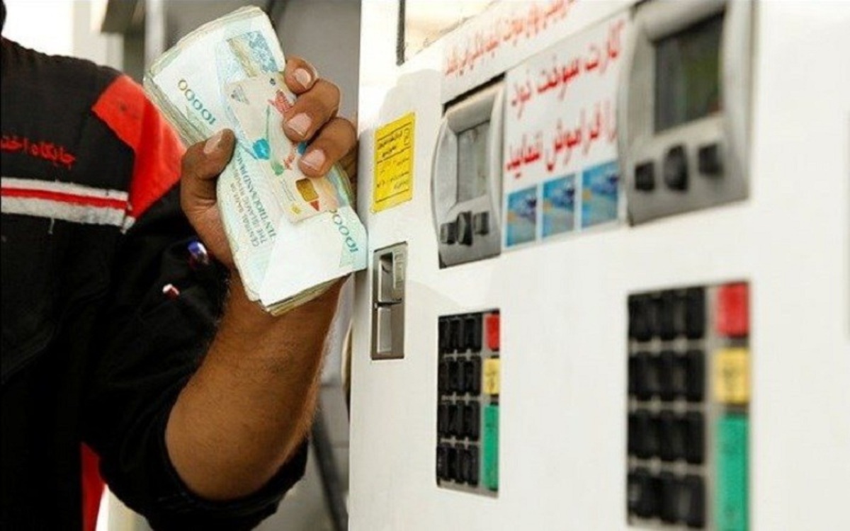 بسیج دانشجویی دانشگاه صنعتی شریف را چه به تعیین تکلیف برای قیمت بنزین