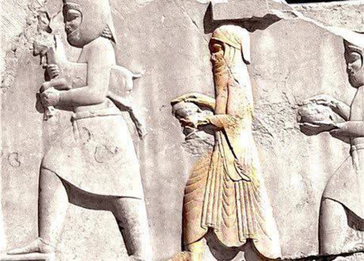 خانم معتمد آریا! تاریخ را درست بخوان
