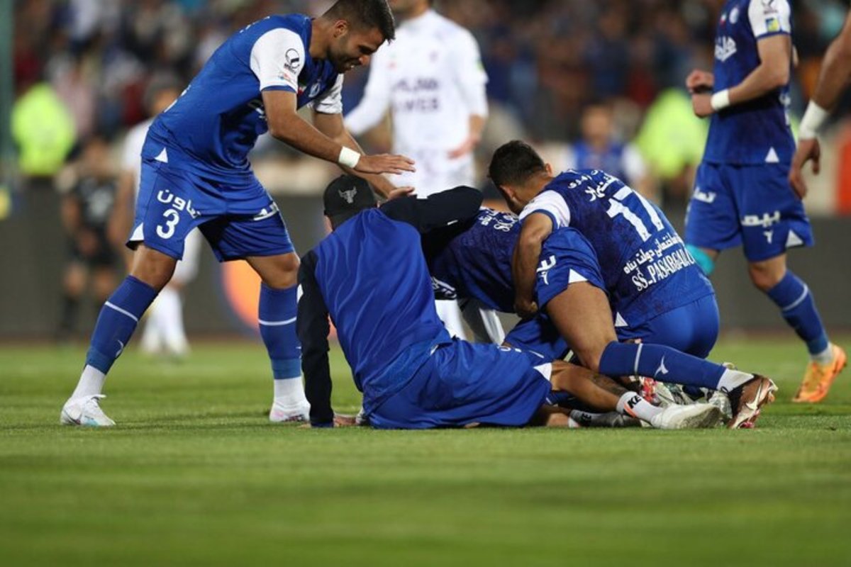 استقلال ۶ - هوادار ۱/ خط و نشان آبی‌ها برای پرسپولیس قبل از دربی