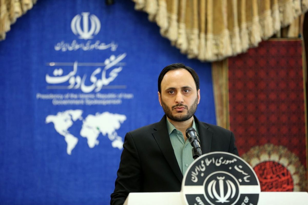 قصد جابه‌جایی فاطمی‌امین را نداریم