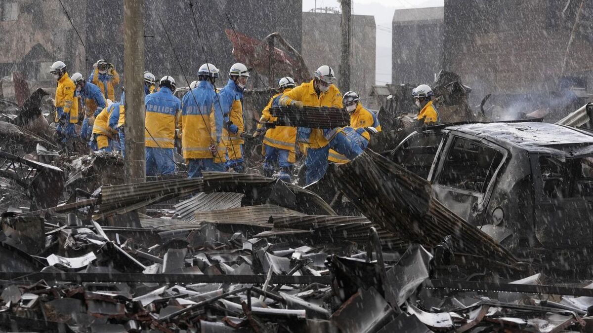 ۱۰۰ قربانی و بیش از ۶ میلیارد دلار خسارت در زلزله ژاپن