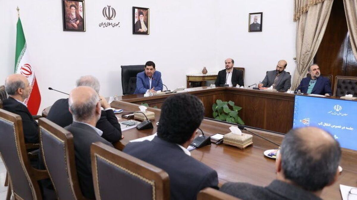 آب دریاتاسال آینده به اصفهان وتاپایان دولت به زاهدان می‌رسد