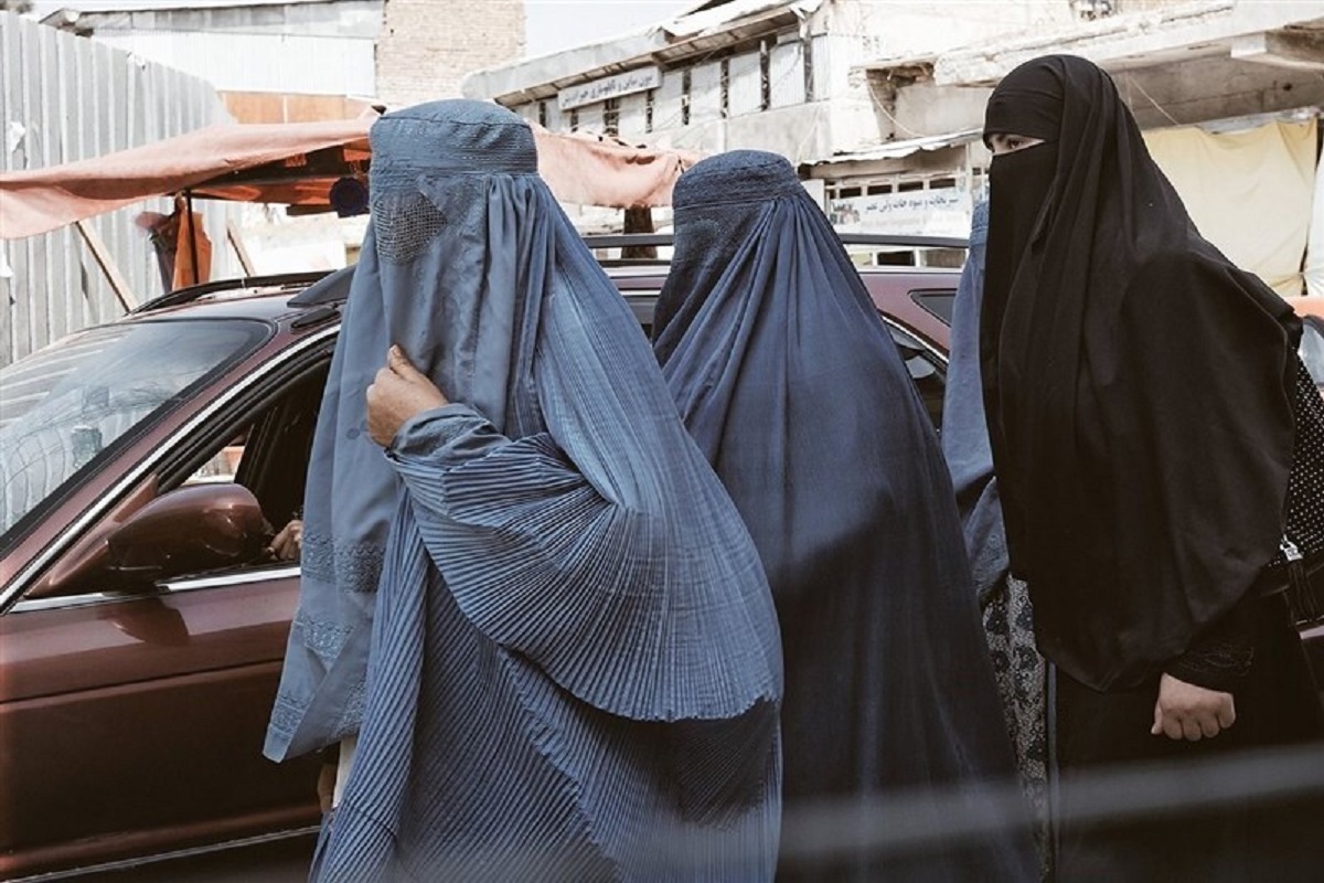 سازمان ملل: غیبت کارمندان زن ضربه شدیدی به اقتصاد افغانستان وارد کرده است