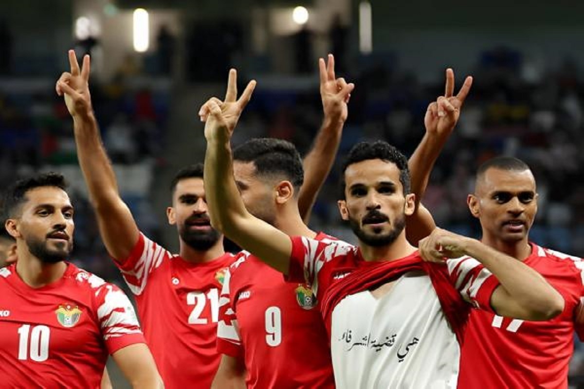 اردن با راه انداختن جشنواره گل مقابل مالزی صدرنشین شد
