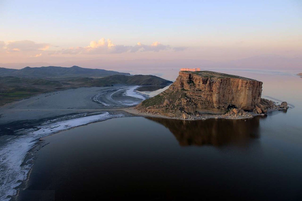 وسعت دریاچه ارومیه به ۹۳۰ میلیون مترمکعب رسید