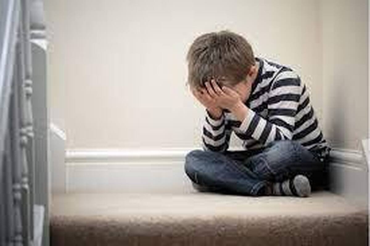 افسردگی کودکان چه علائمی دارد؟ + درمان افسردگی کودکان