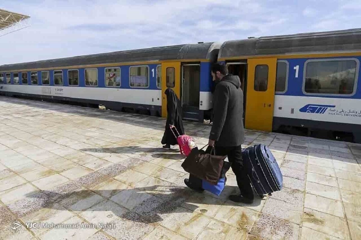 پیش‌فروش بلیت قطارهای نوروزی اینترنتی خواهد بود
