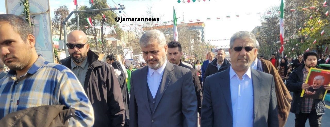 جشن ۴۵ سالگی انقلاب در ایران/ طنین مرگ بر آمریکا در راهپیمایی یوم‌الله ۲۲ بهمن/ خیابان‌ها مملو از عاشقان انقلاب شد