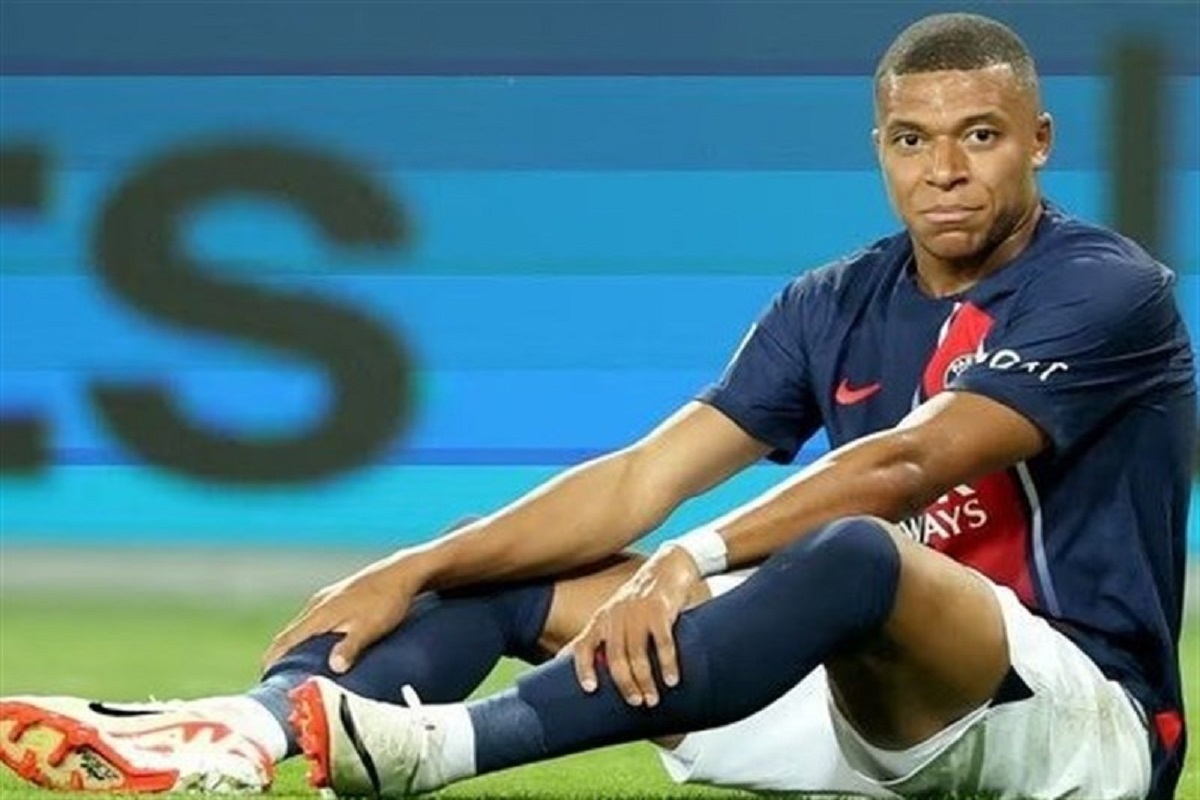 امباپه تصمیم جدایی‌اش را به PSG اعلام کرد