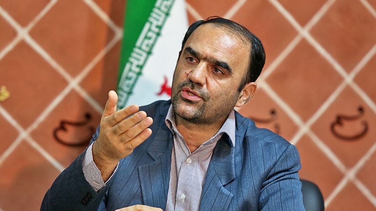 با بی‌تفاوتی سیاسی در آستانه انتخابات مواجه هستیم/ تصمیمات باید جاذبه ایجاد کنند نه دافعه