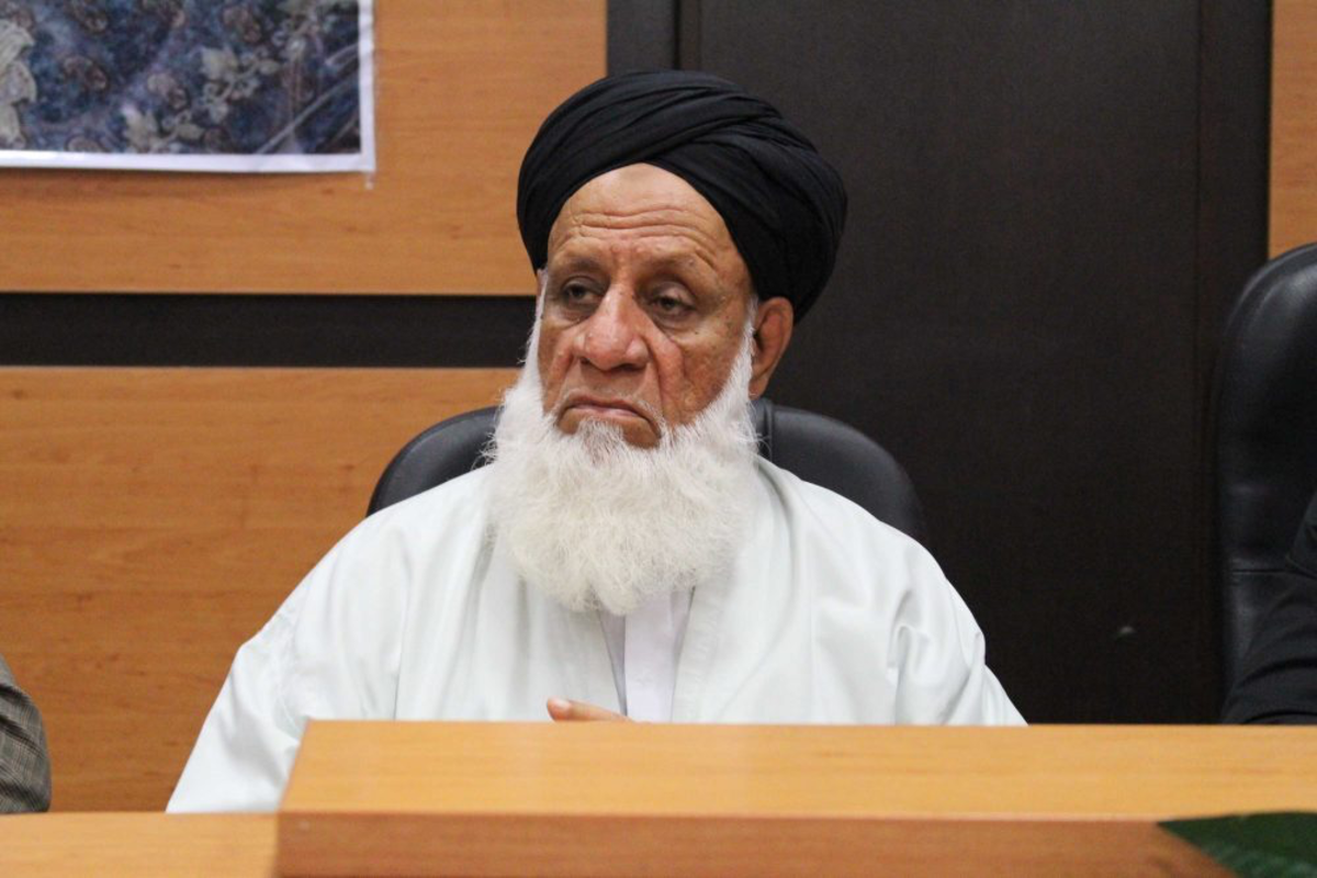 امام جمعه اهل سنت چابهار: به مولوی عبدالحمید گفتم موازین فقهی این اجازه را نمی‌دهد سخن شما را قبول کنم