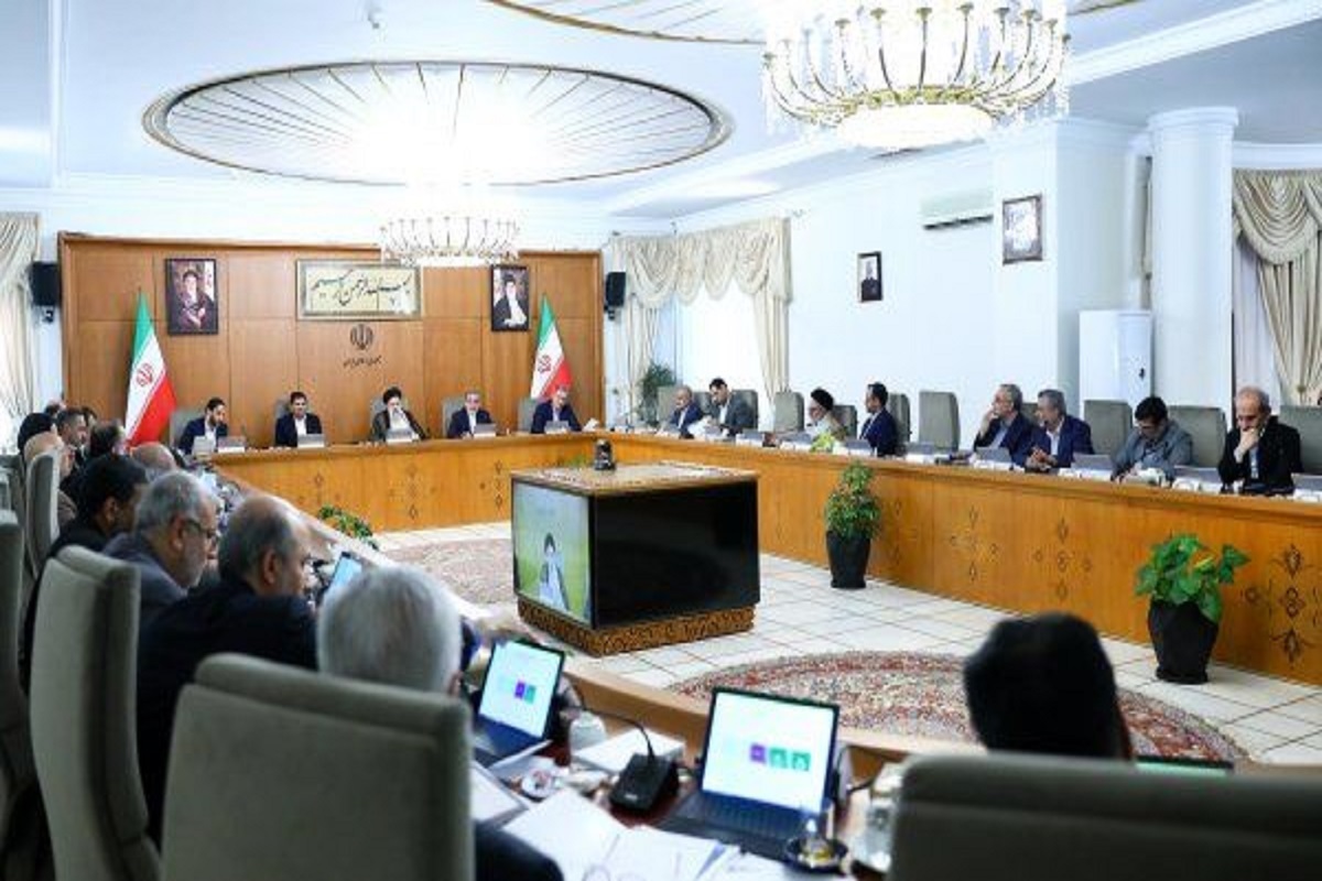 دستور رئیسی بر ضرورت محدود کردن زمان دستگاه‌ها برای صدور مجوزها