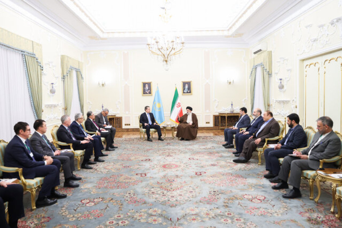 سطح روابط ایران و قزاقستان متناسب با ظرفیت‌ها نیست