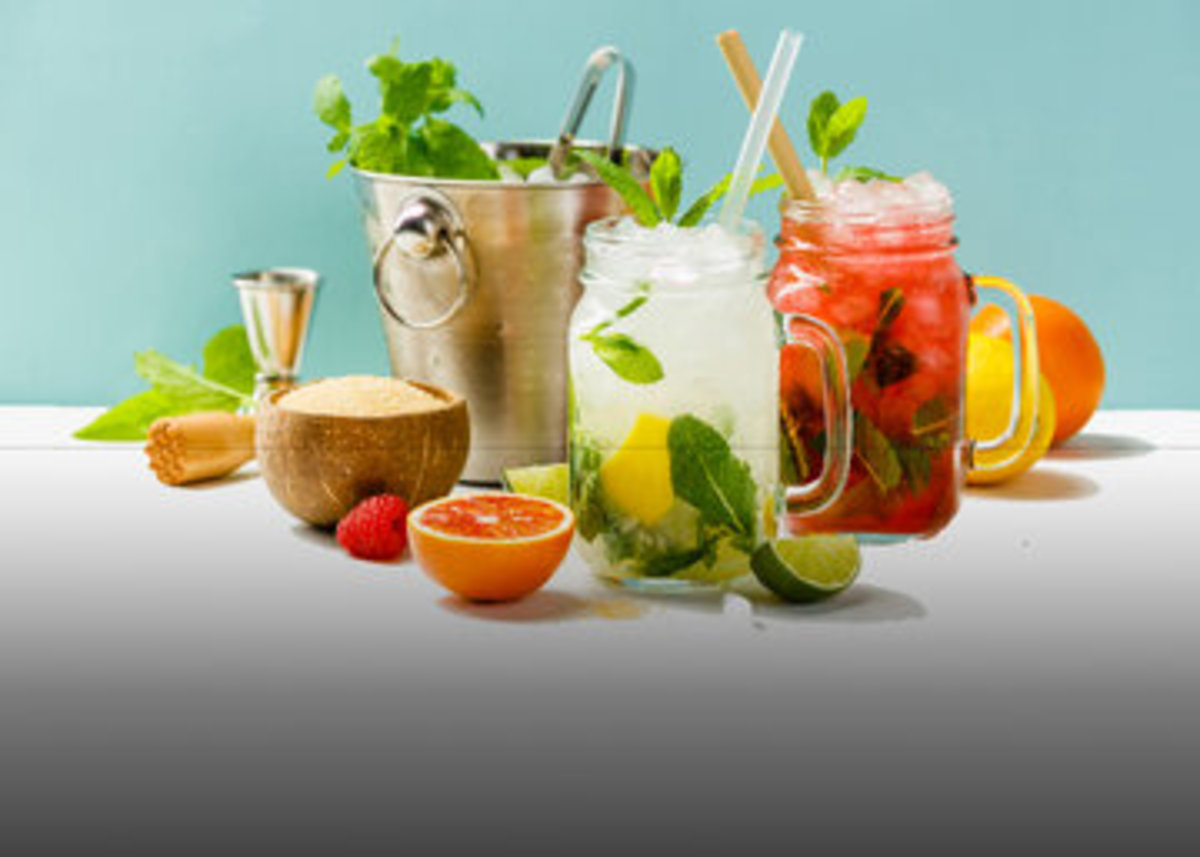 ۶ خوراکی و نوشیدنی که باعث کم آبی بدن در تابستان می‌شوند