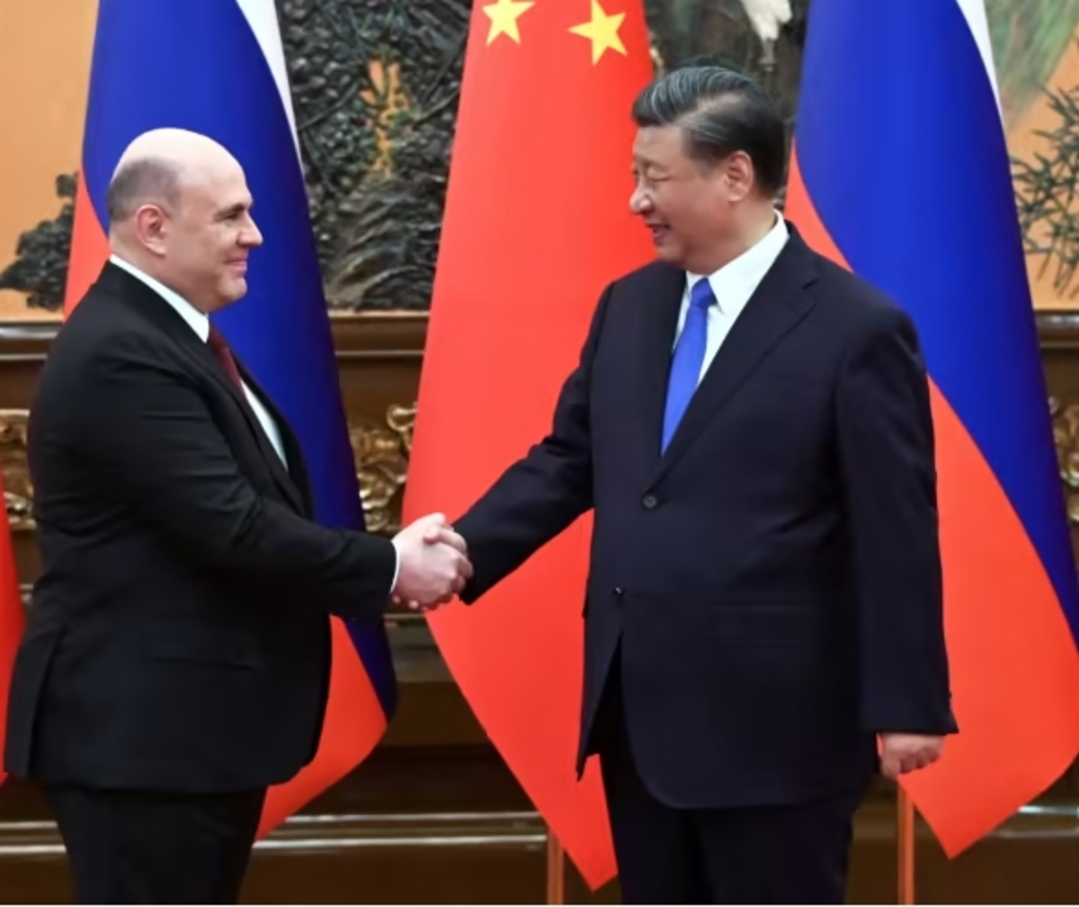 تجارت دوجانبه روسیه و چین از ۲۰۰ میلیارد دلار فراتر می‌رود