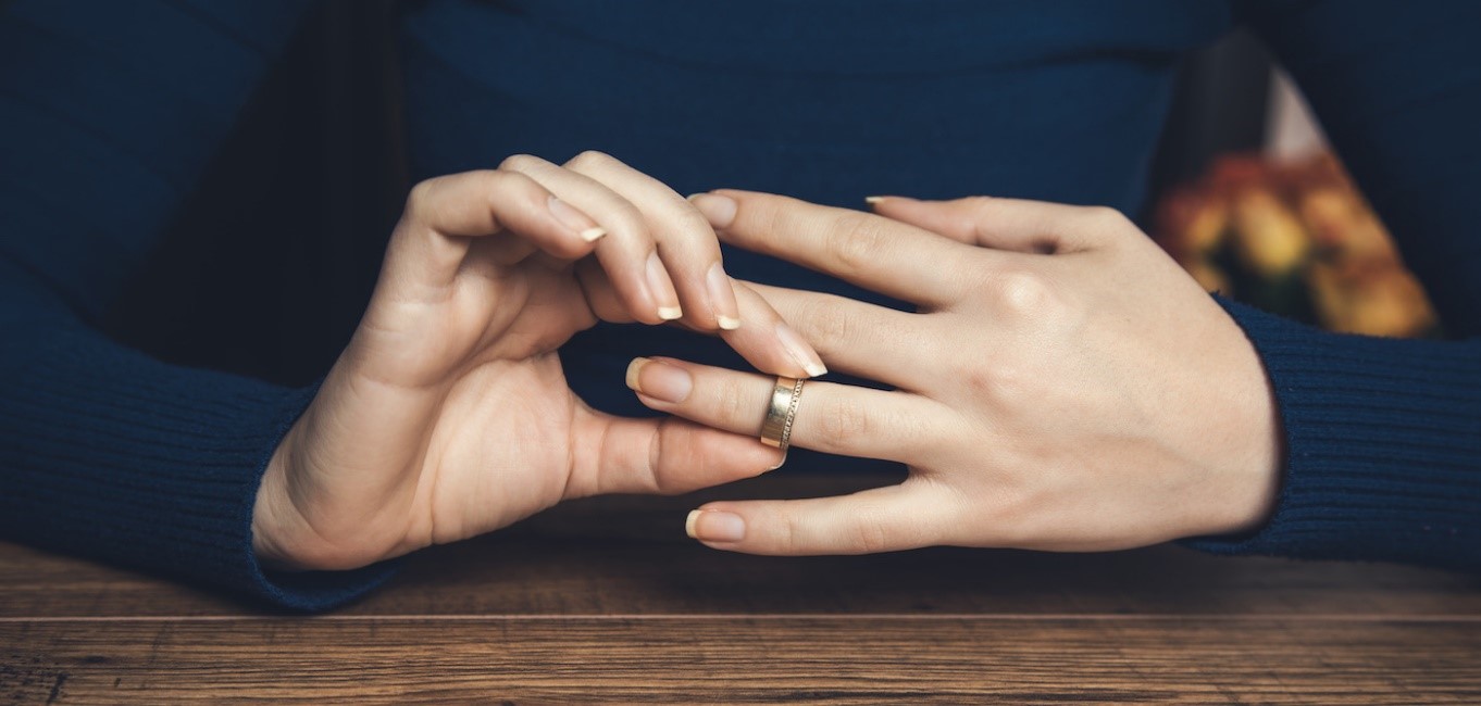 دلایل محکمه پسند برای طلاق از طرف زن
