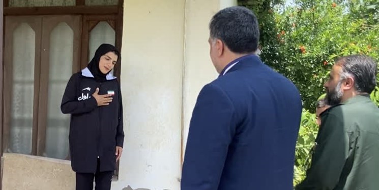 تقدیر مسؤولان از اقدام ارزشمند دختر قهرمان مازندرانی + عکس