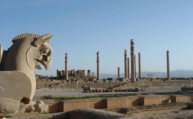 پاسارگاد شیراز؛ قطب گردشگری تاریخ معماری ایران